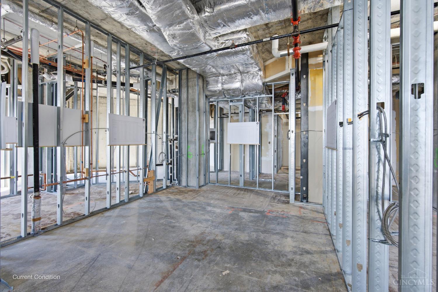 1201 Edgecliff Place 1230