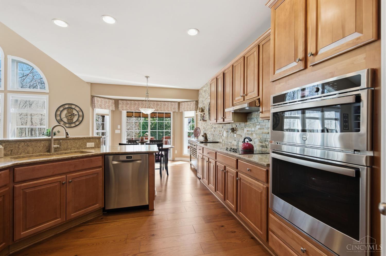 7452 Overglen Drive