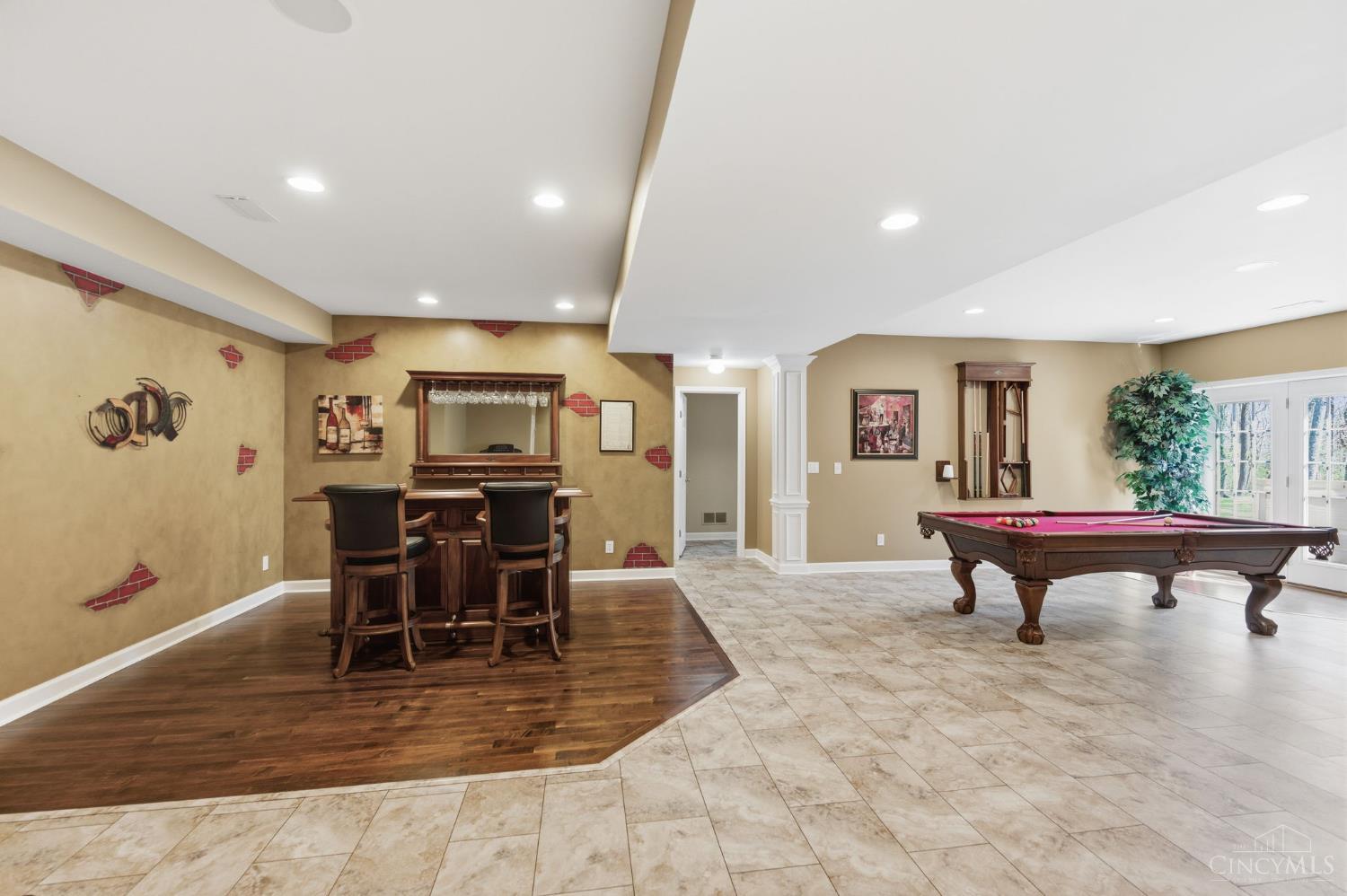 7452 Overglen Drive