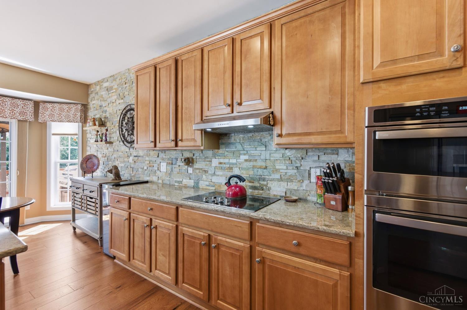 7452 Overglen Drive