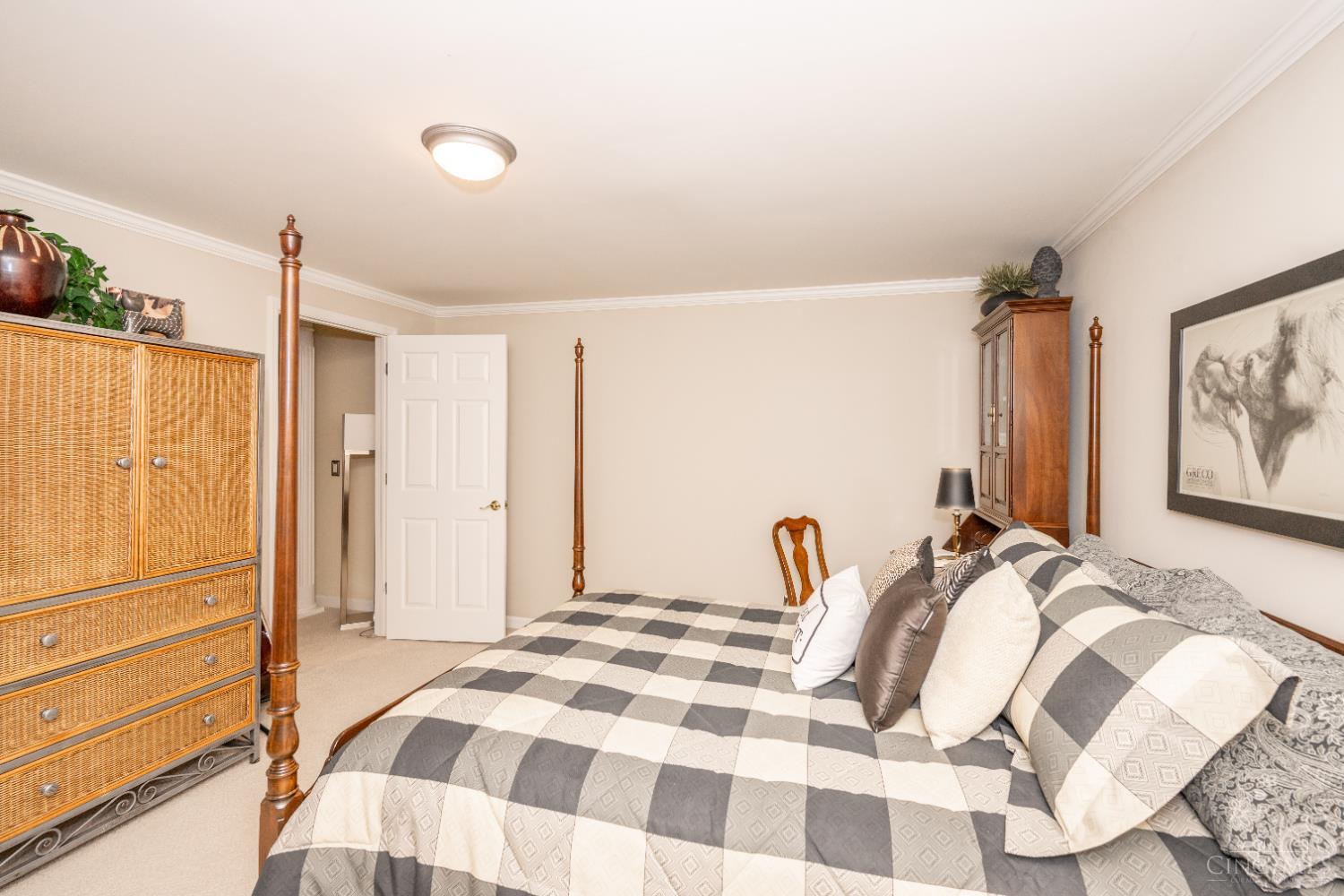 8222 Riversedge Circle