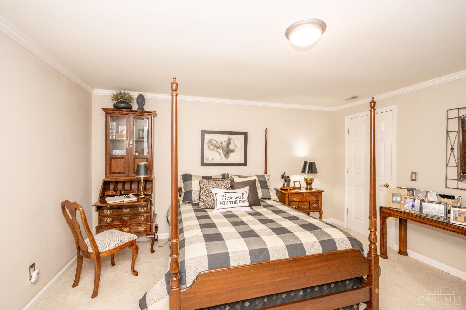 8222 Riversedge Circle