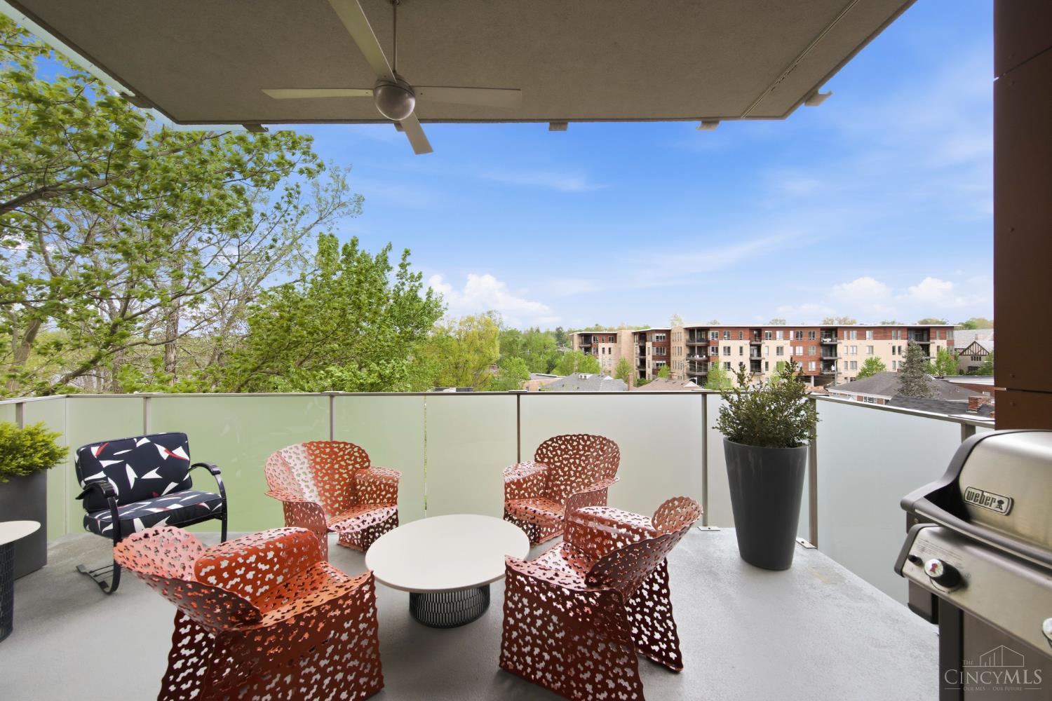 2801 Erie Avenue 302