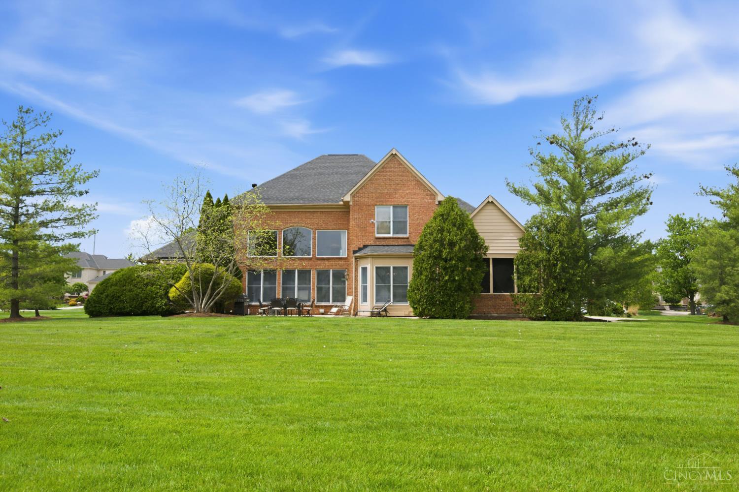 4296 MacKenzie Court