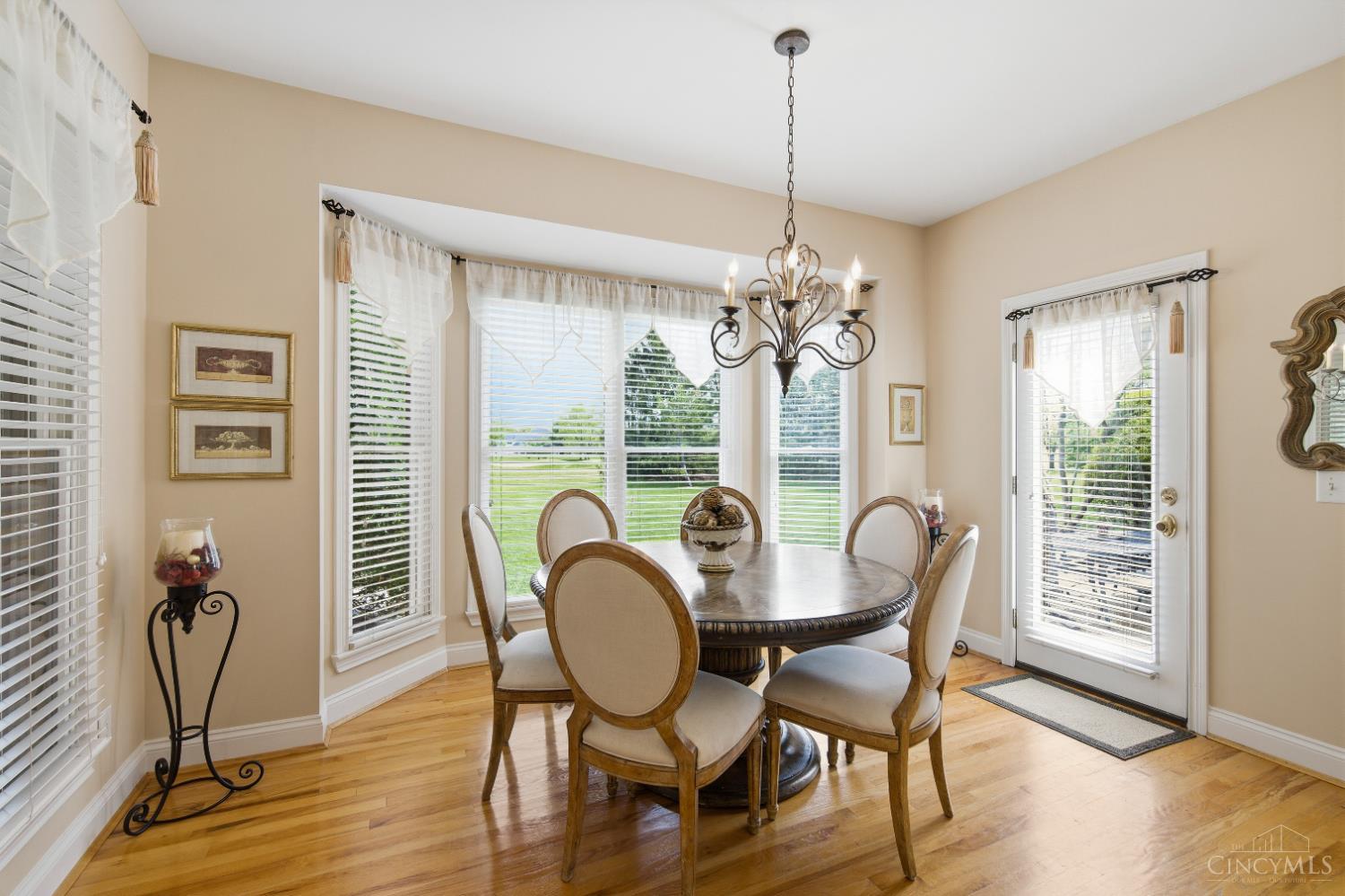 4296 MacKenzie Court