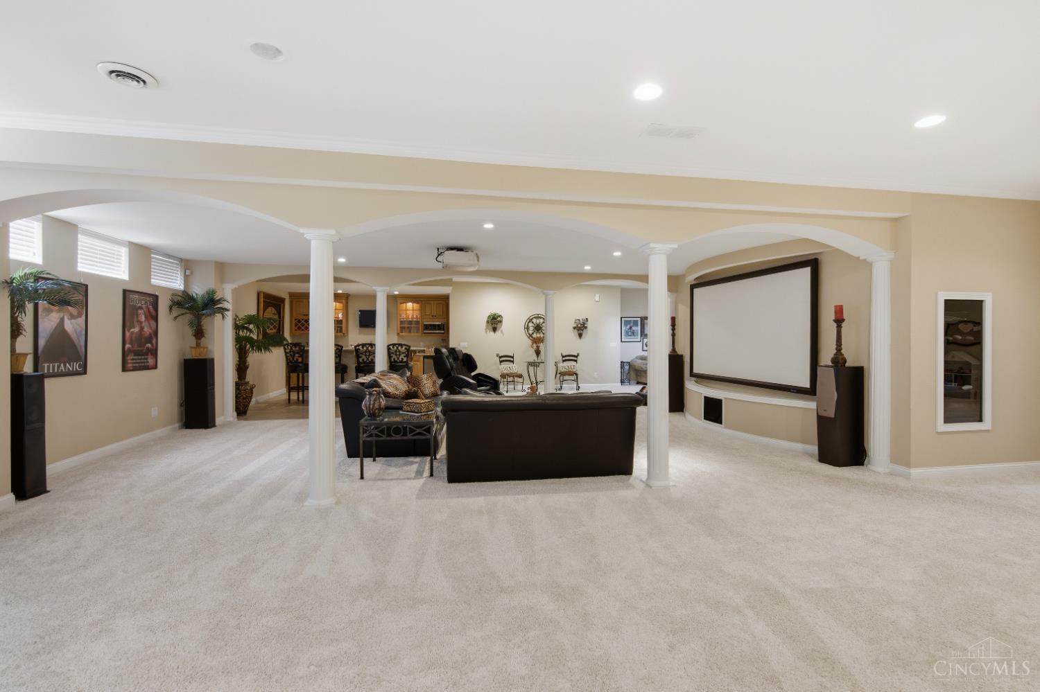 4296 MacKenzie Court