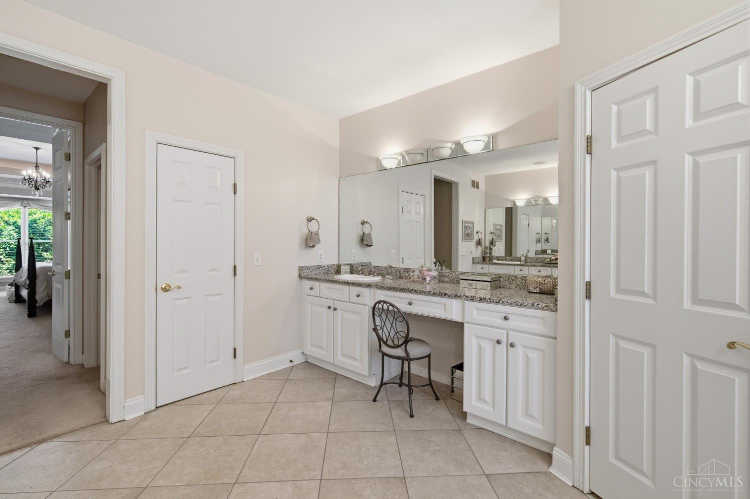 4296 MacKenzie Court