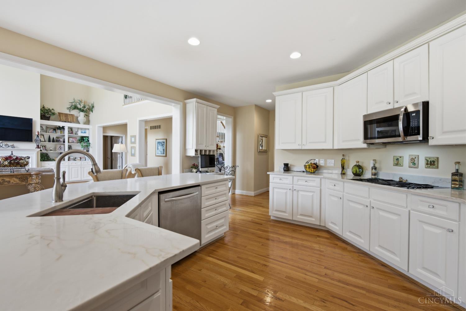 4296 MacKenzie Court