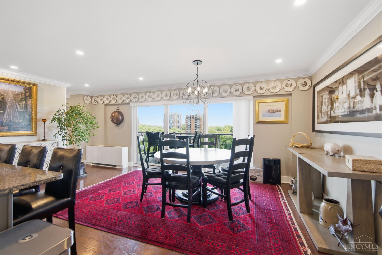 2200 Victory Parkway 1504