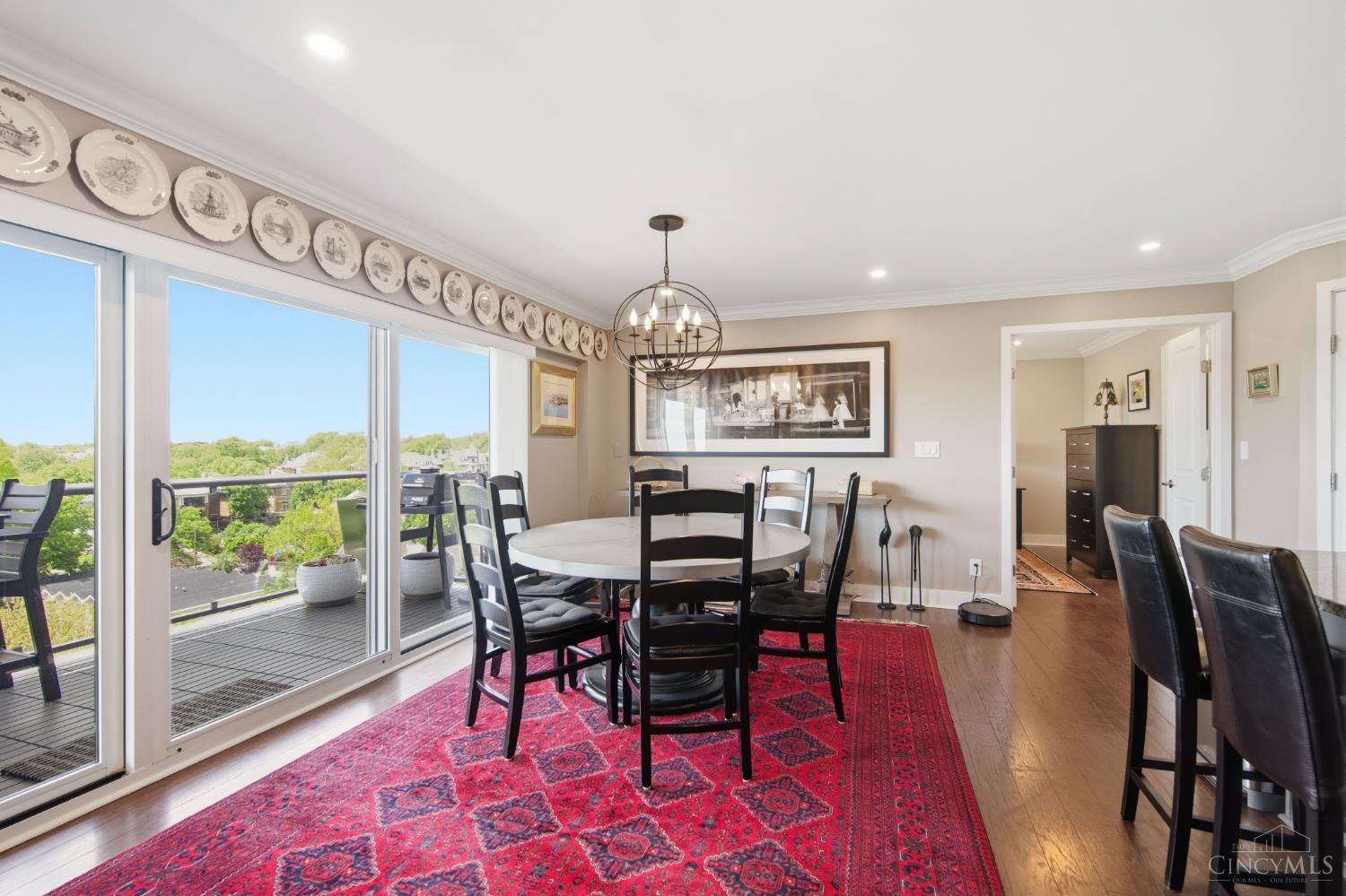 2200 Victory Parkway 1504