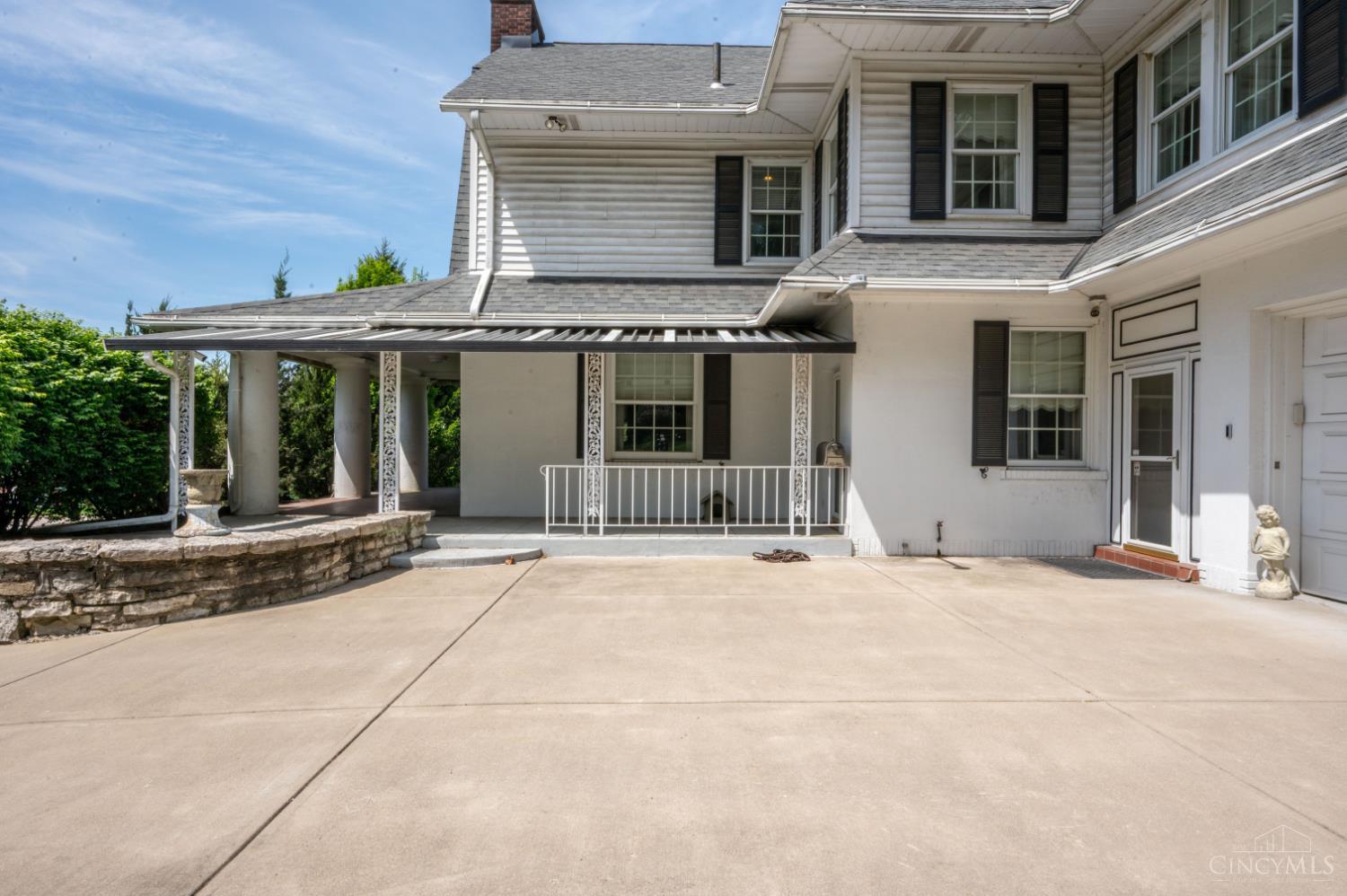 211 Highland Street