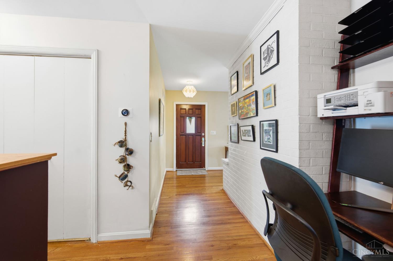 1325 Holman View Drive