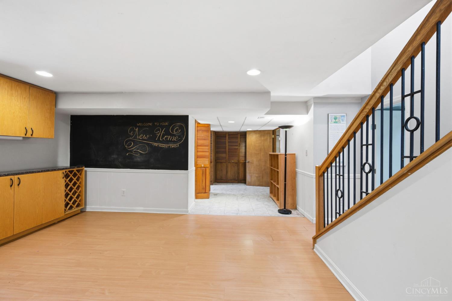 1325 Holman View Drive