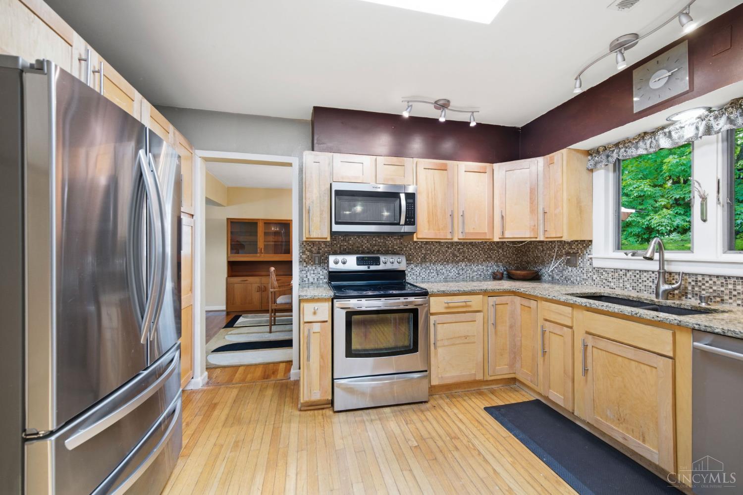 1325 Holman View Drive