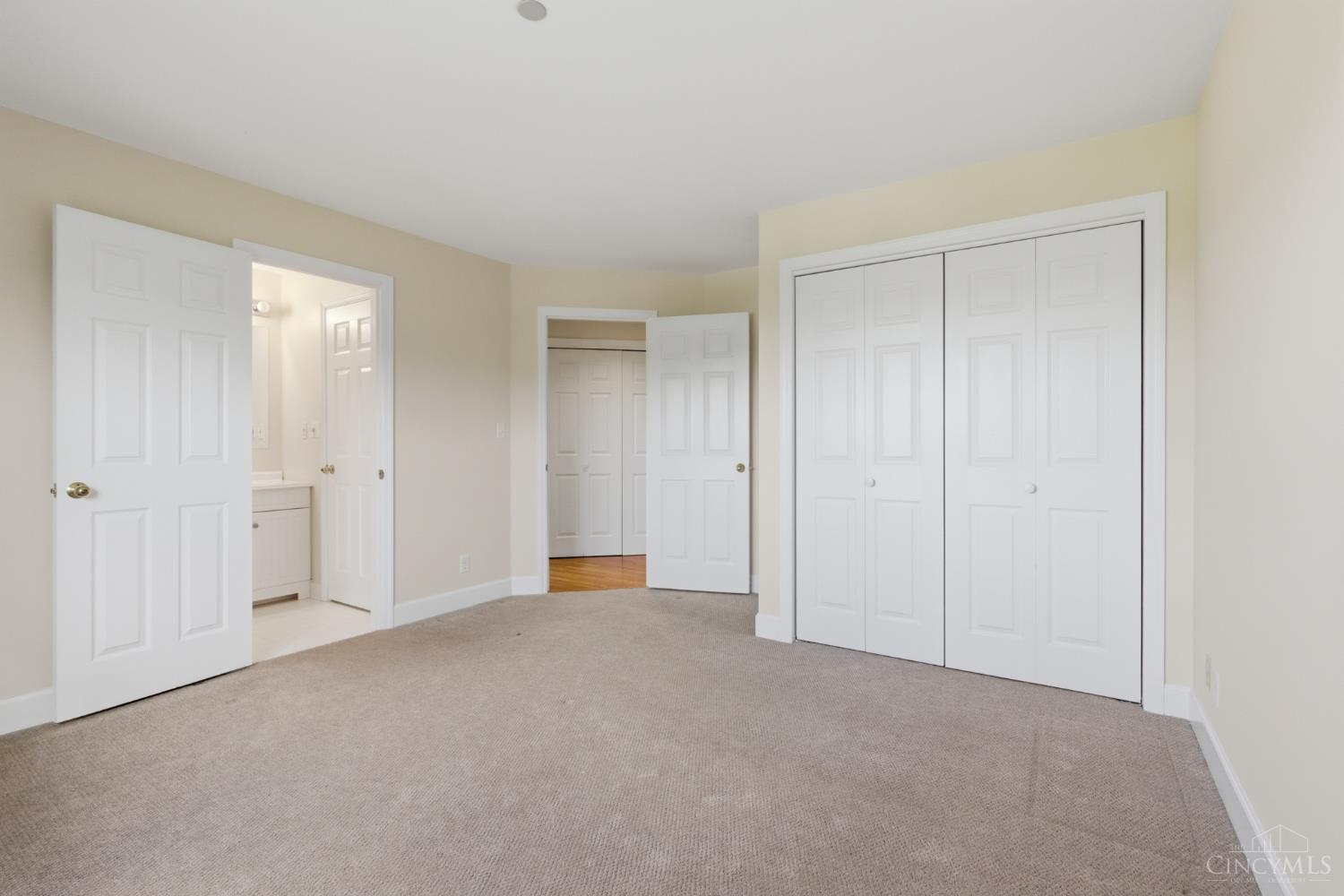 3435 Golden Avenue 901