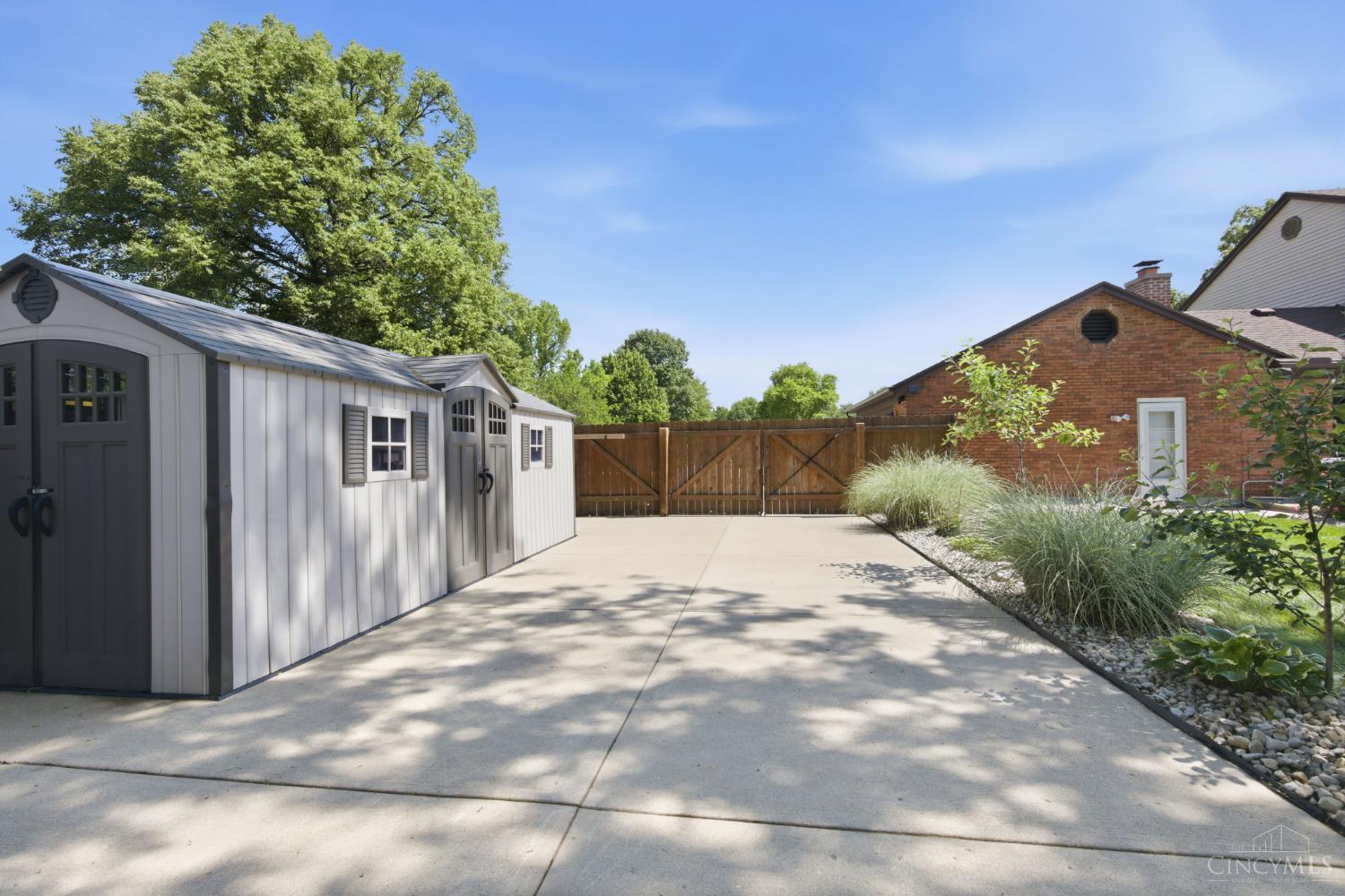 2042 Cortina Drive