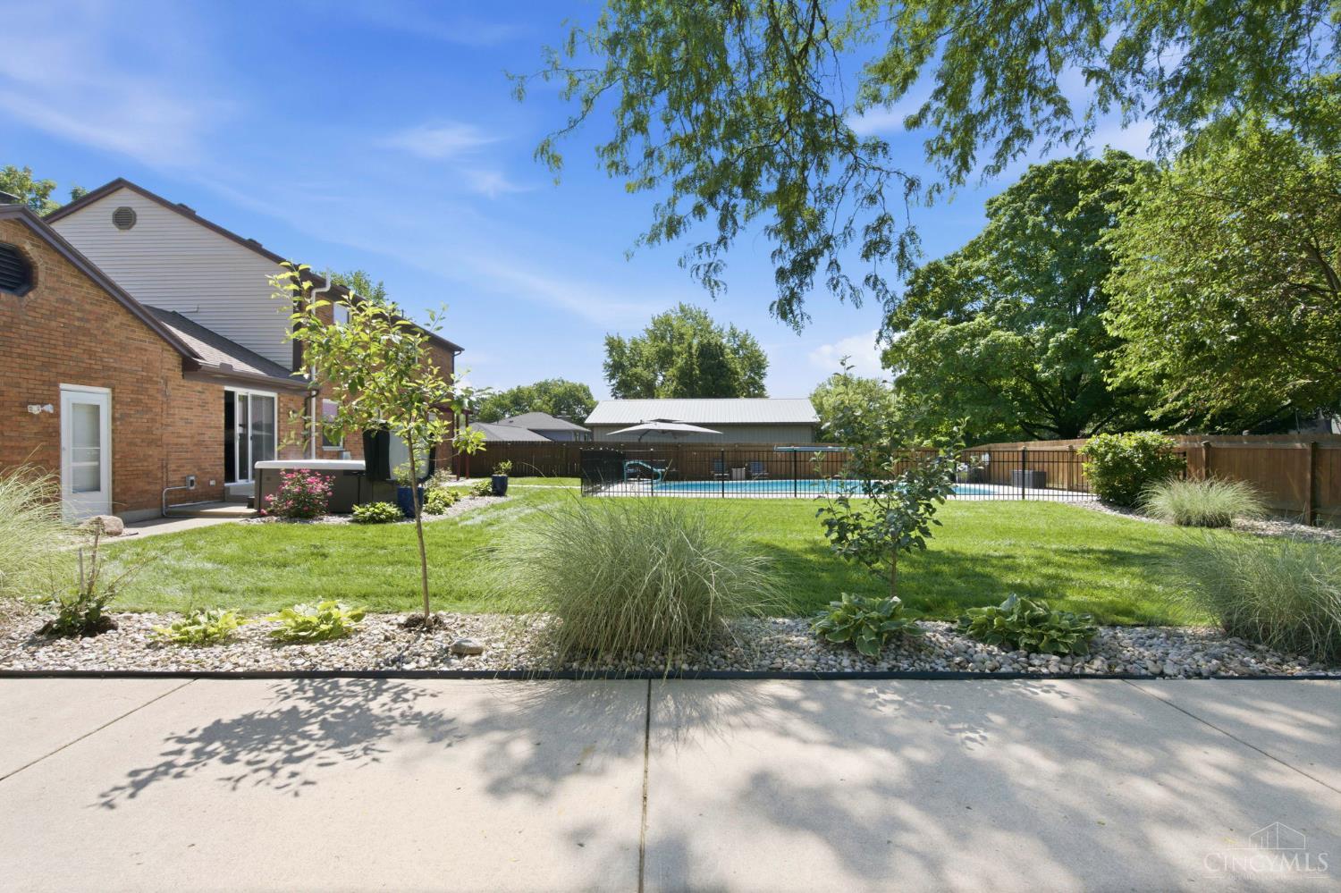 2042 Cortina Drive