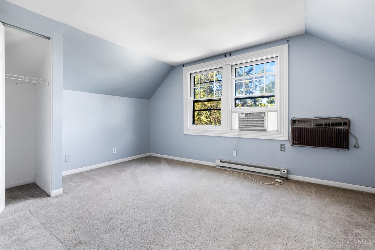 1 Moyer Place