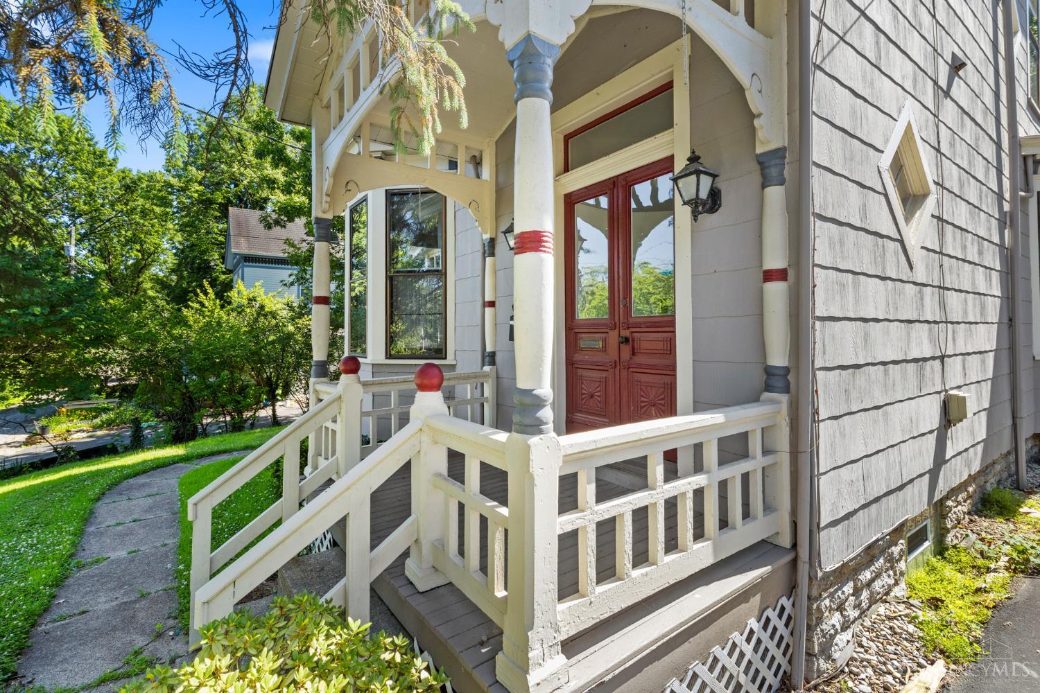 1 Moyer Place
