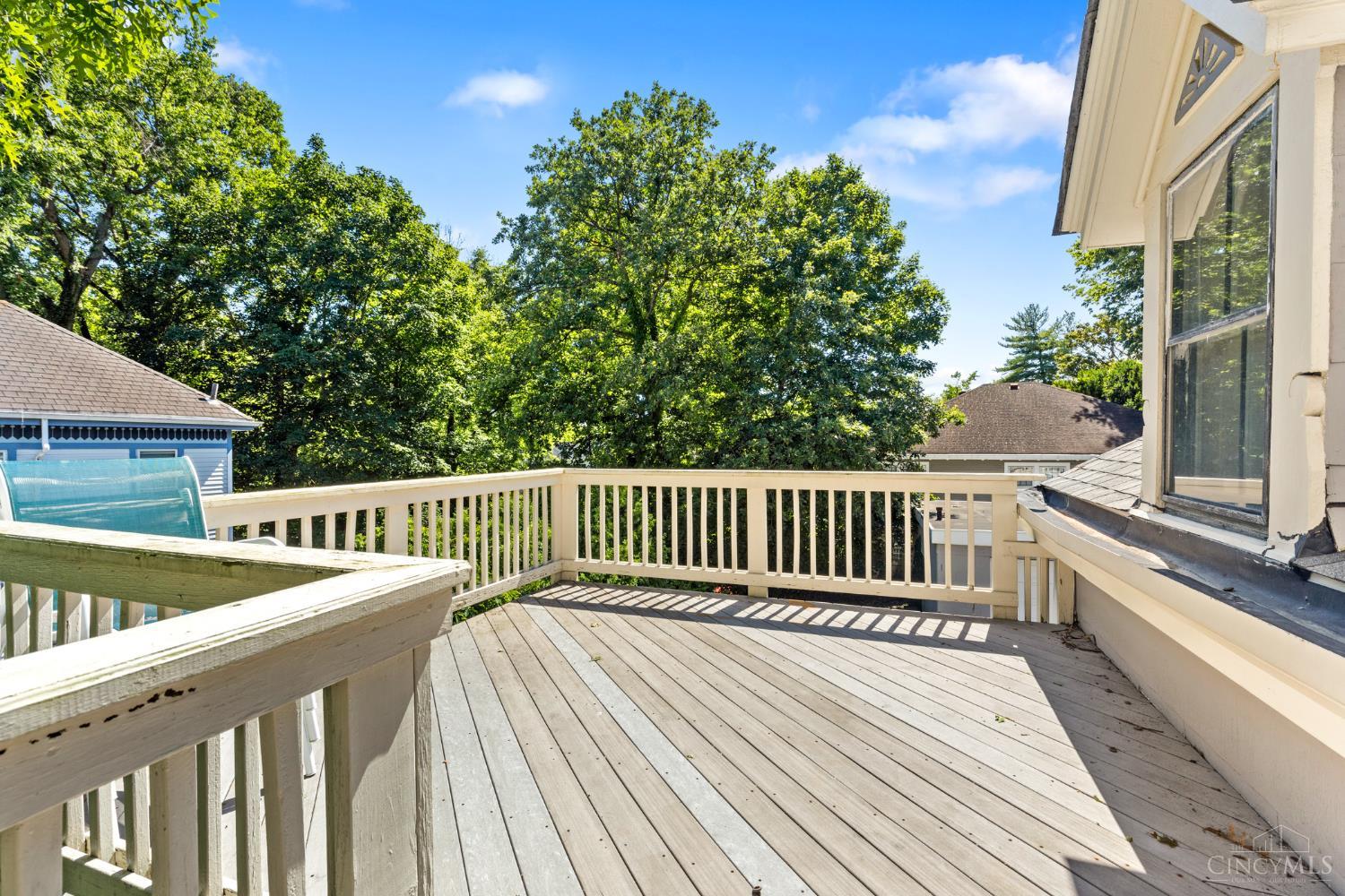 1 Moyer Place