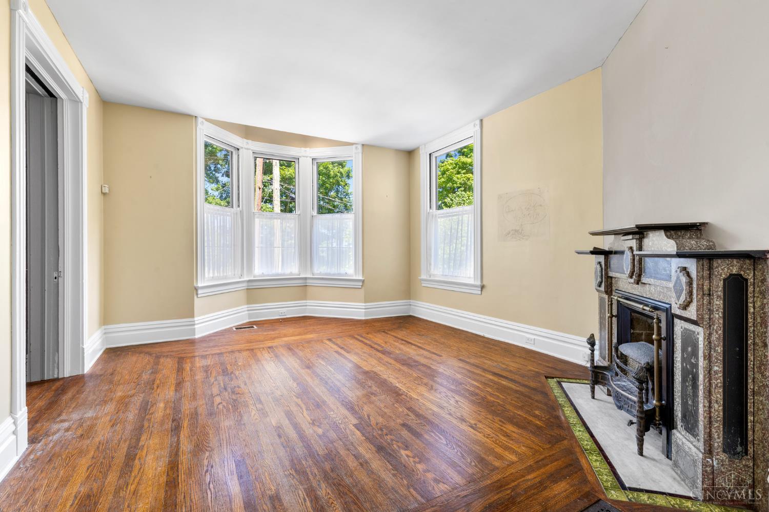 1 Moyer Place
