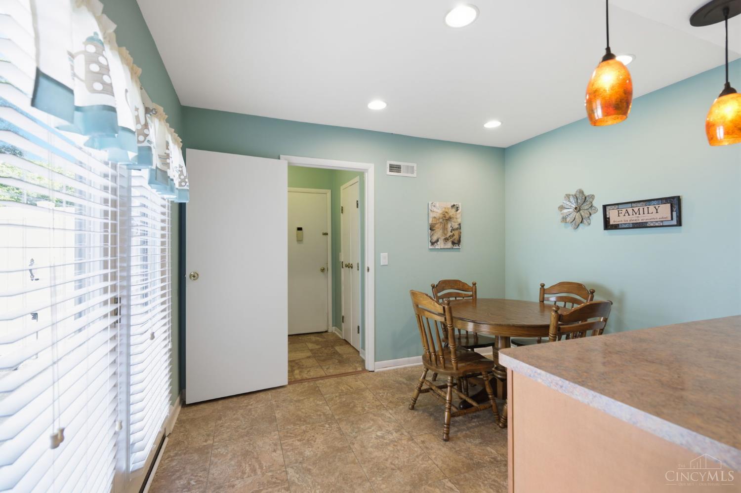 2 Boxwood Court