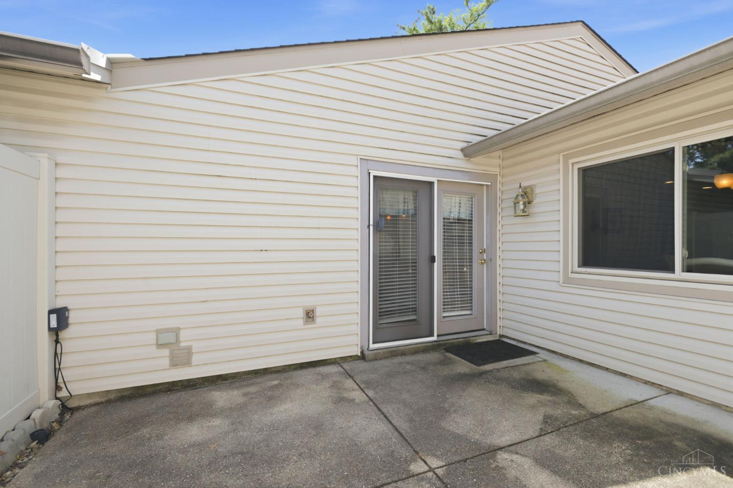 2 Boxwood Court