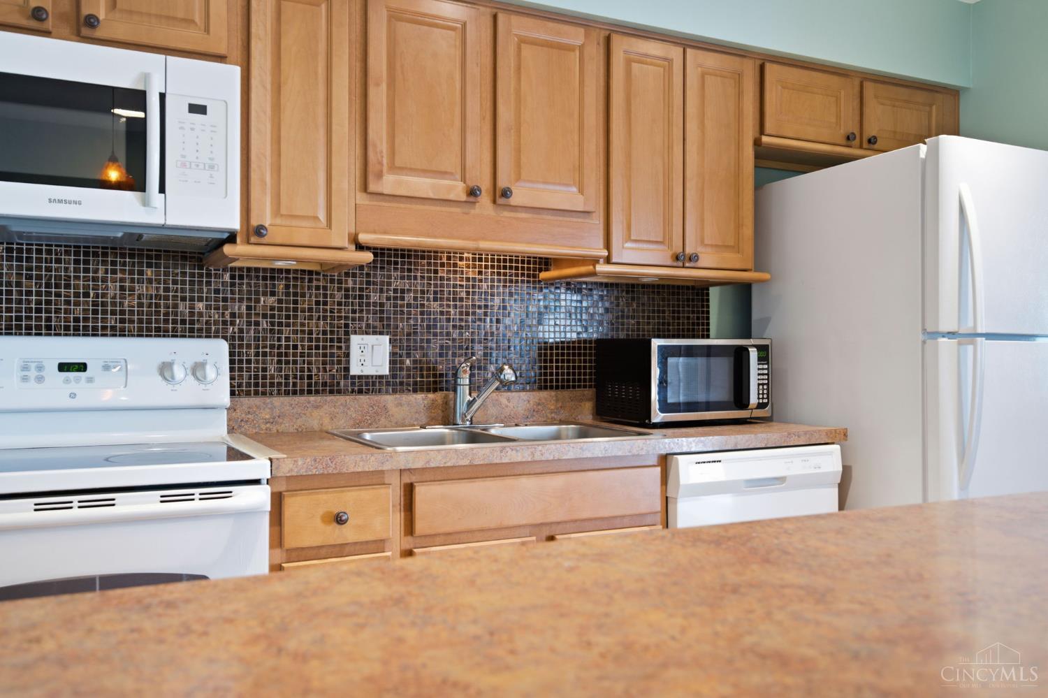 2 Boxwood Court