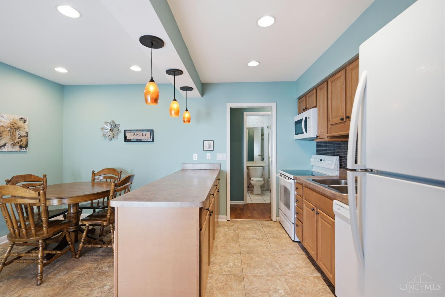 2 Boxwood Court
