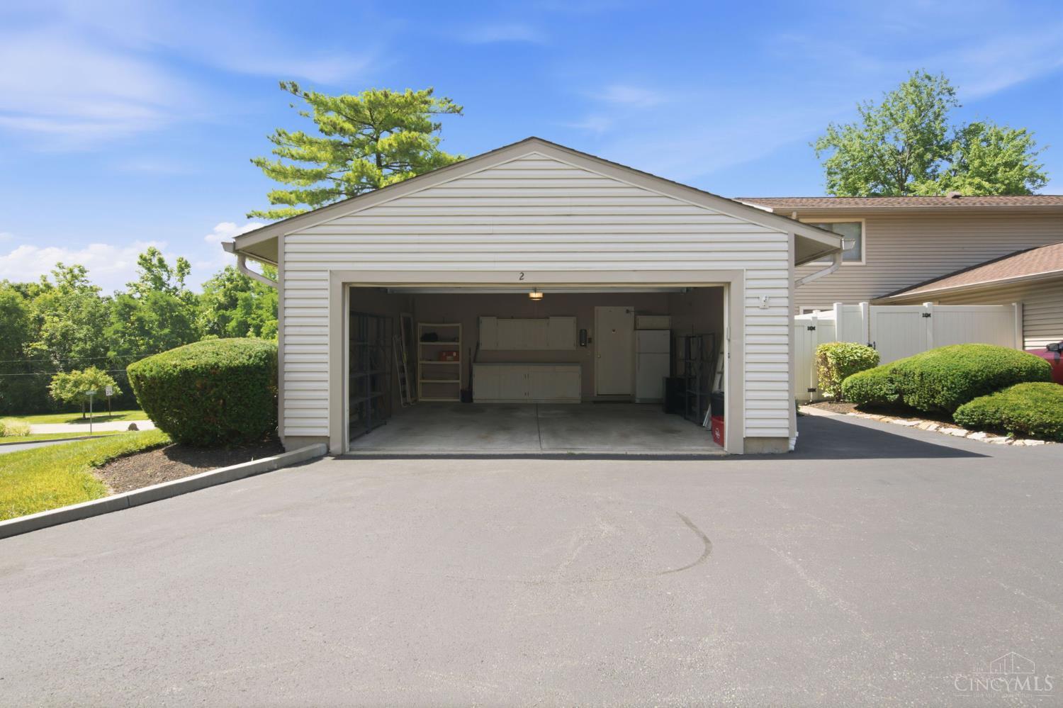 2 Boxwood Court