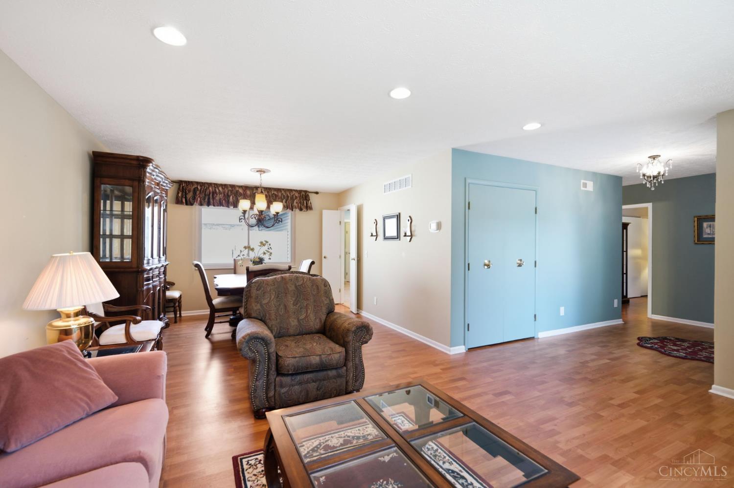 2 Boxwood Court