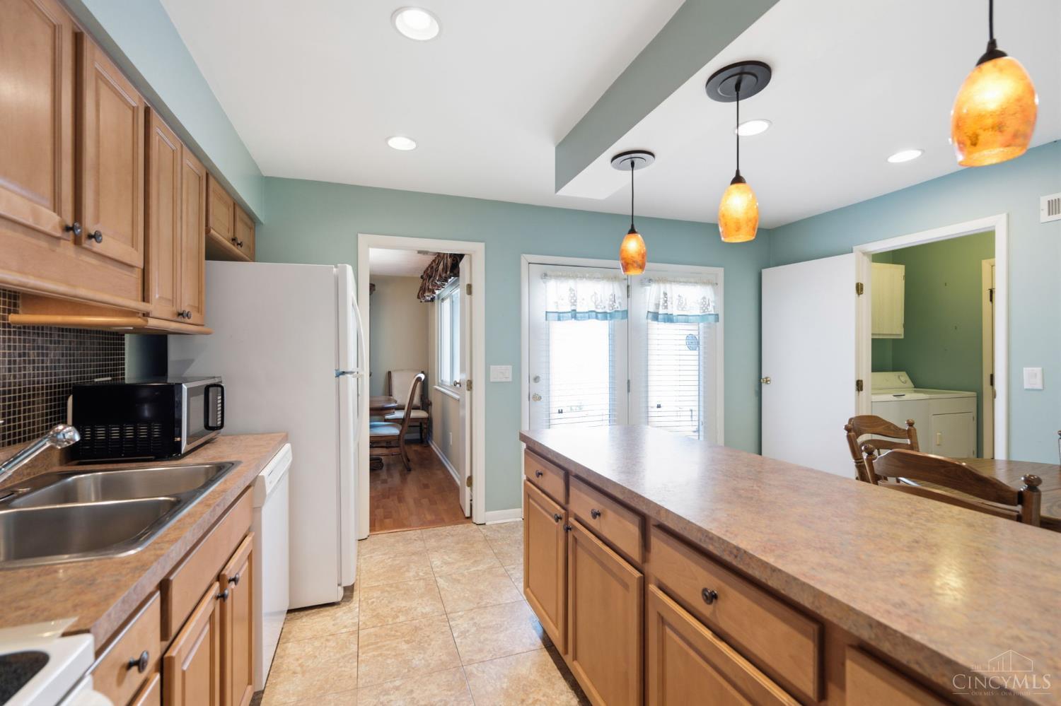 2 Boxwood Court