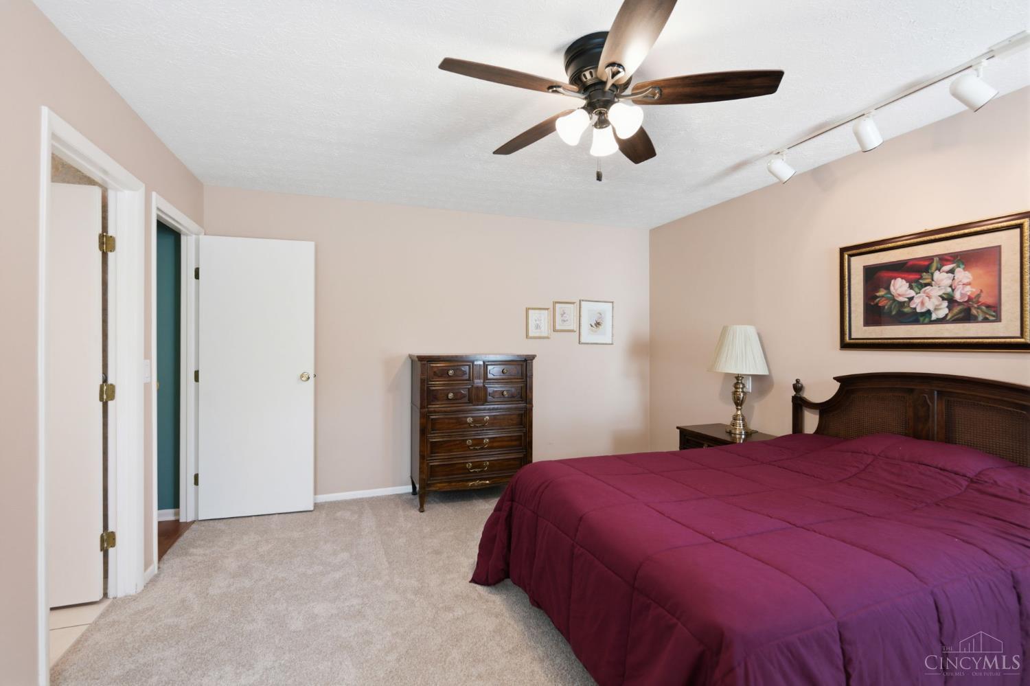 2 Boxwood Court