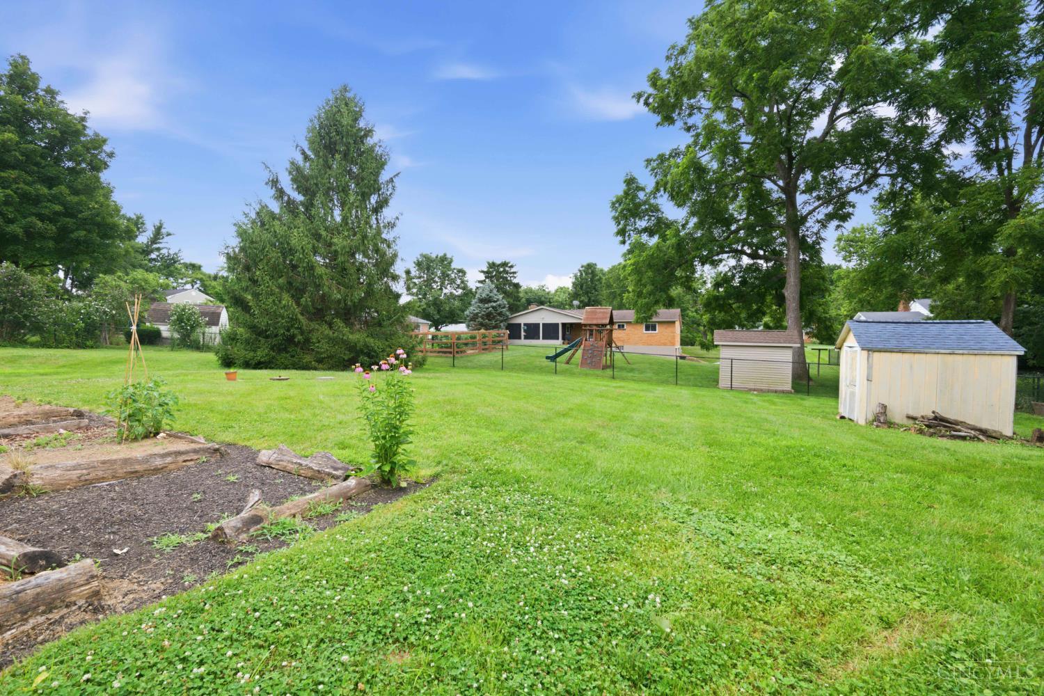 725 Pine Ridge Road