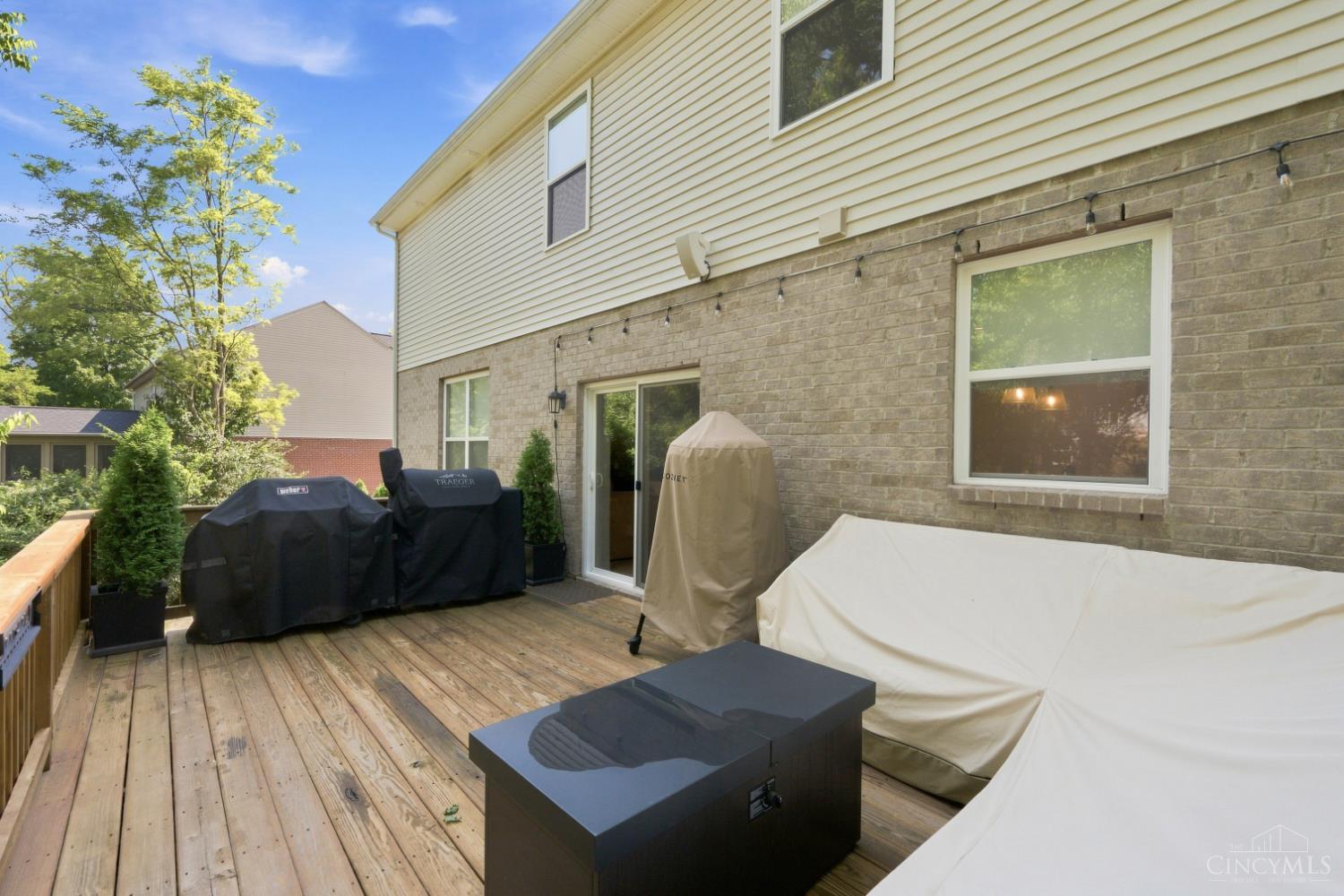6687 Tree View Drive