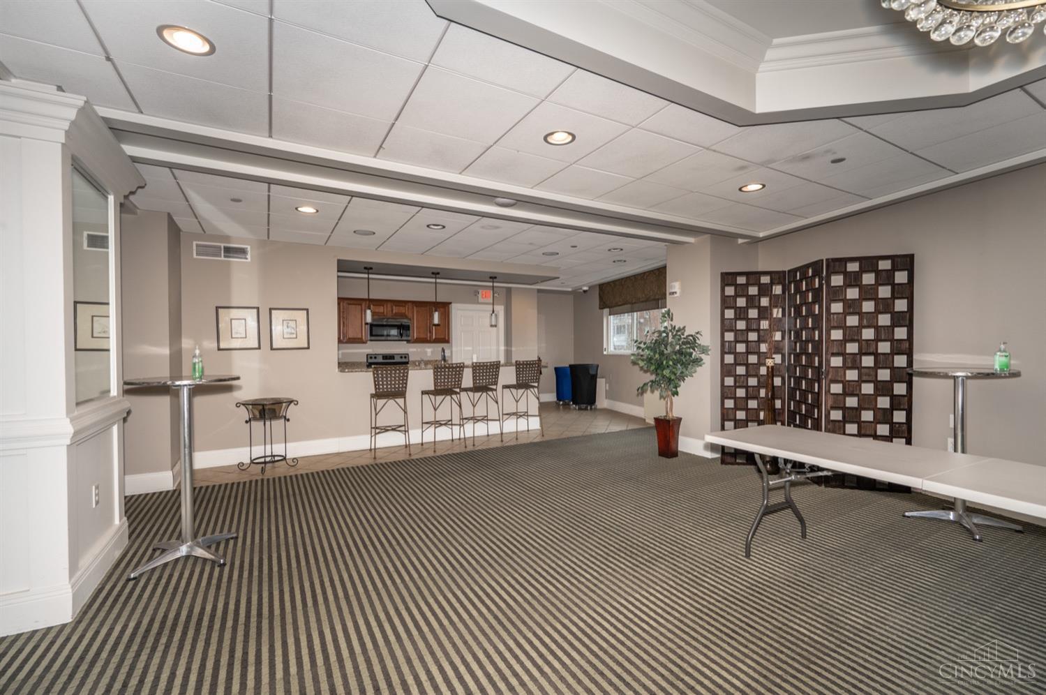 2200 Victory Parkway Unit: 2104