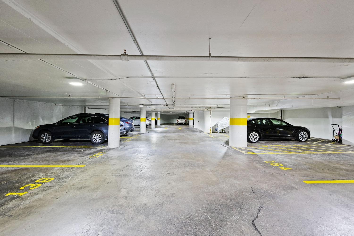 2200 Victory Parkway Unit: 2104