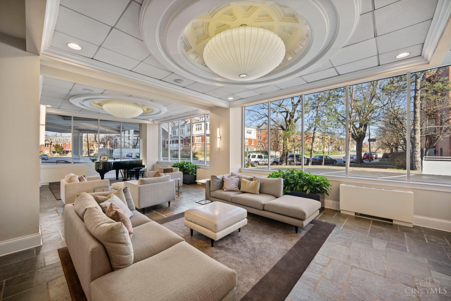 2200 Victory Parkway Unit: 2104