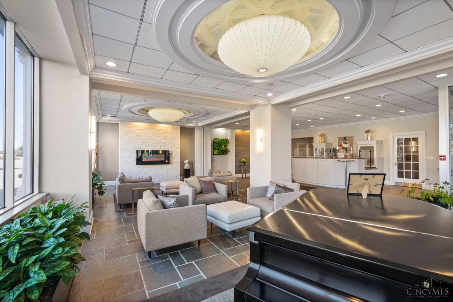 2200 Victory Parkway Unit: 2104