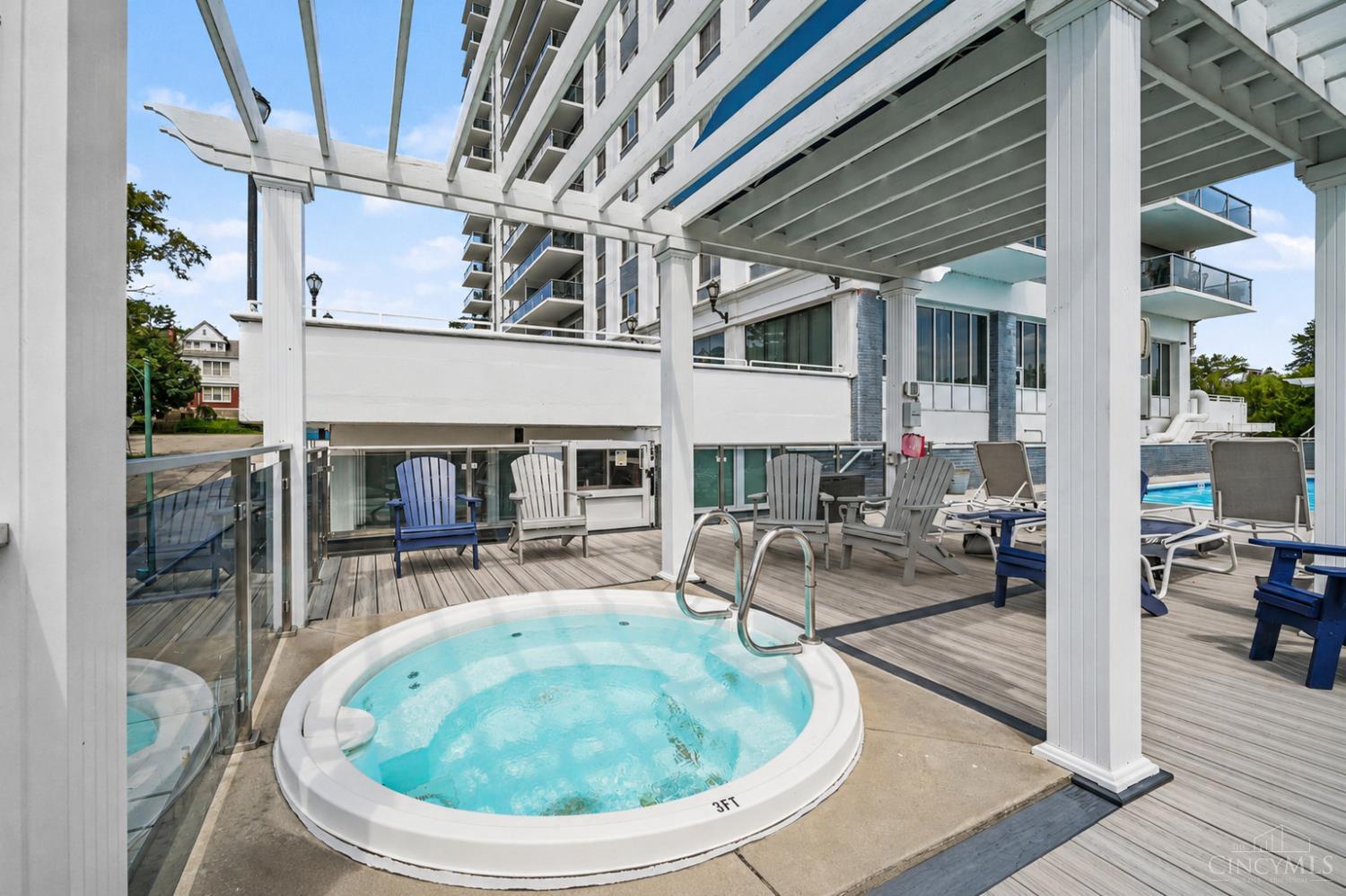 2200 Victory Parkway Unit: 1607