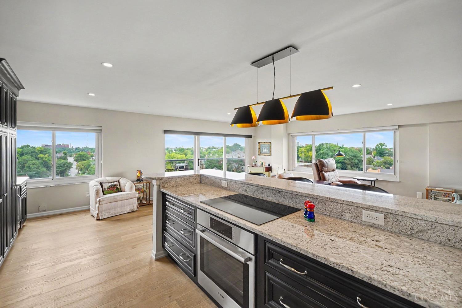 2200 Victory Parkway Unit: 1607