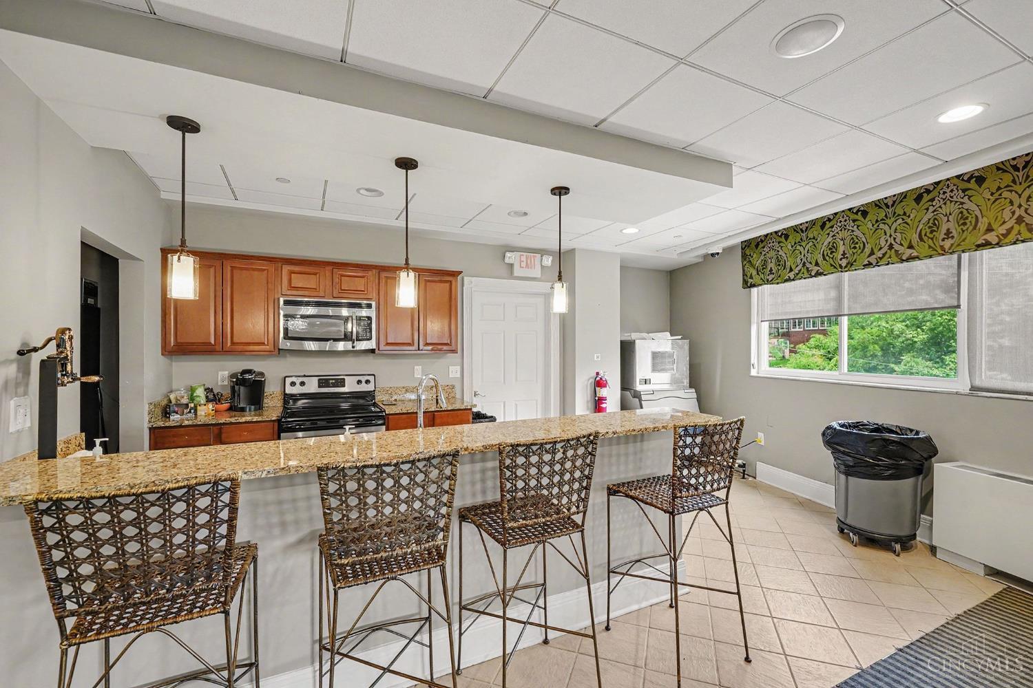 2200 Victory Parkway Unit: 1607