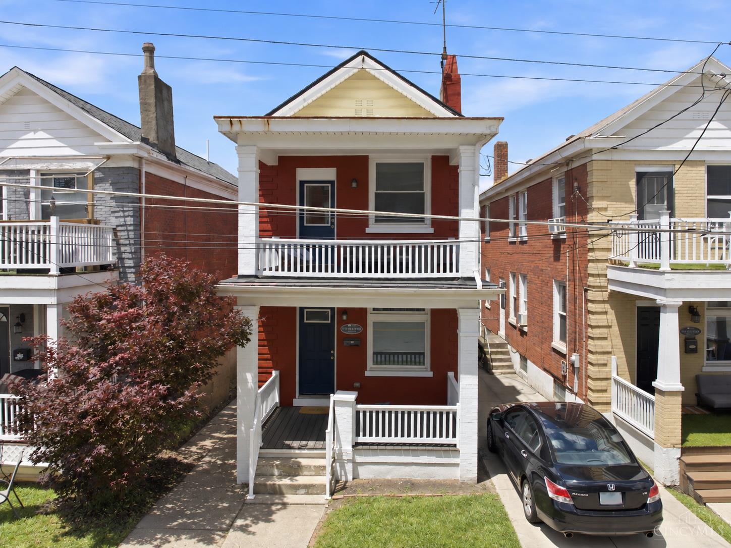 2919 Bellevue Avenue