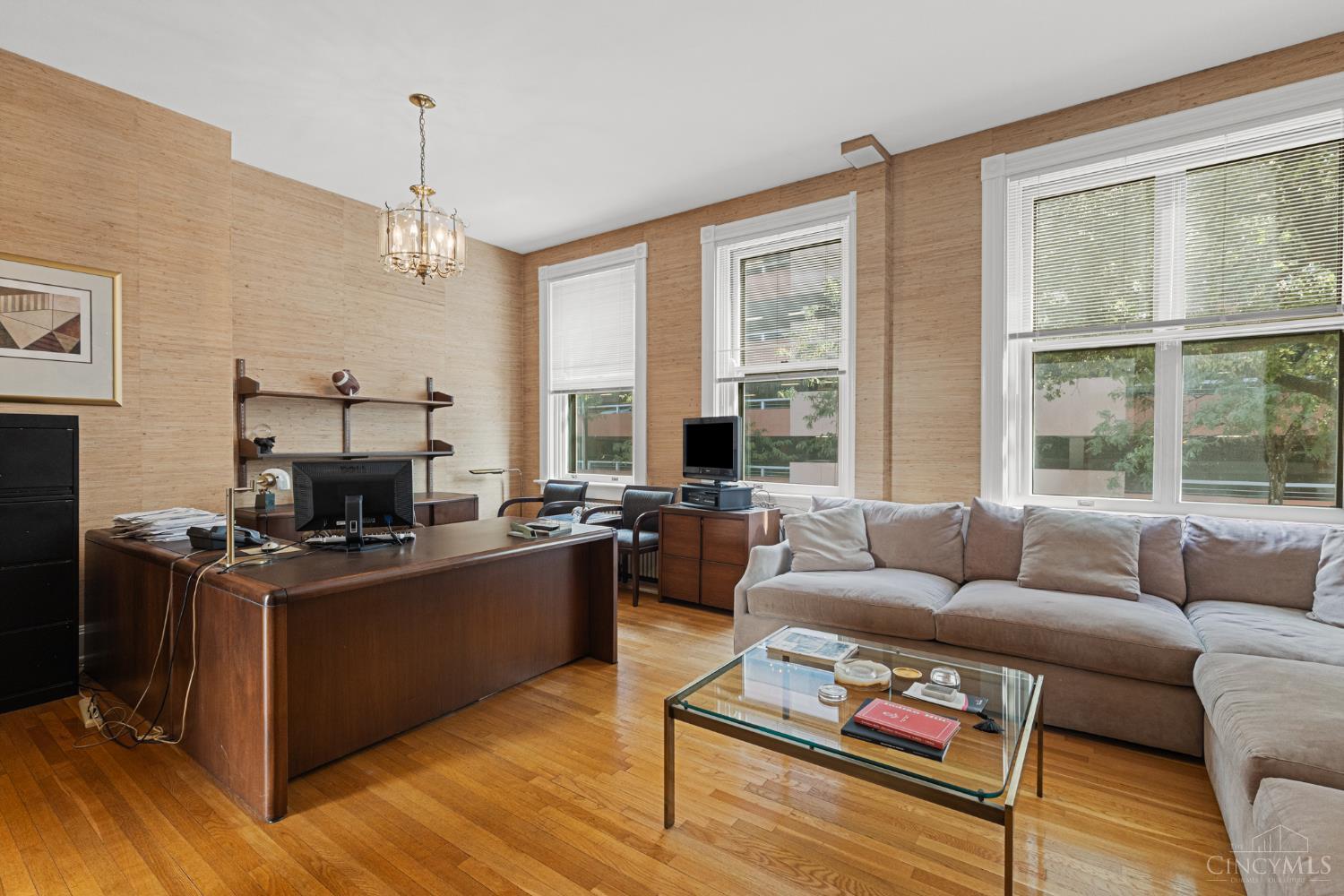 20 W 9th Street