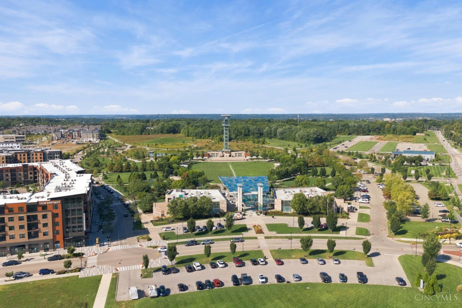 4252 Parkview Drive Unit: 1B
