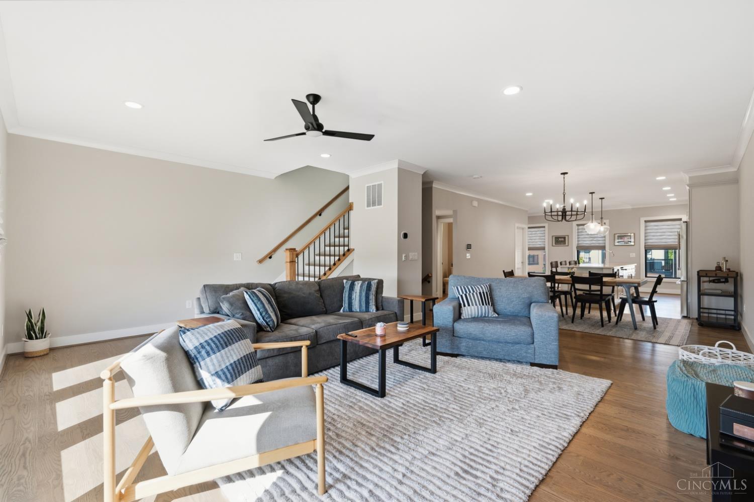 4252 Parkview Drive Unit: 1B
