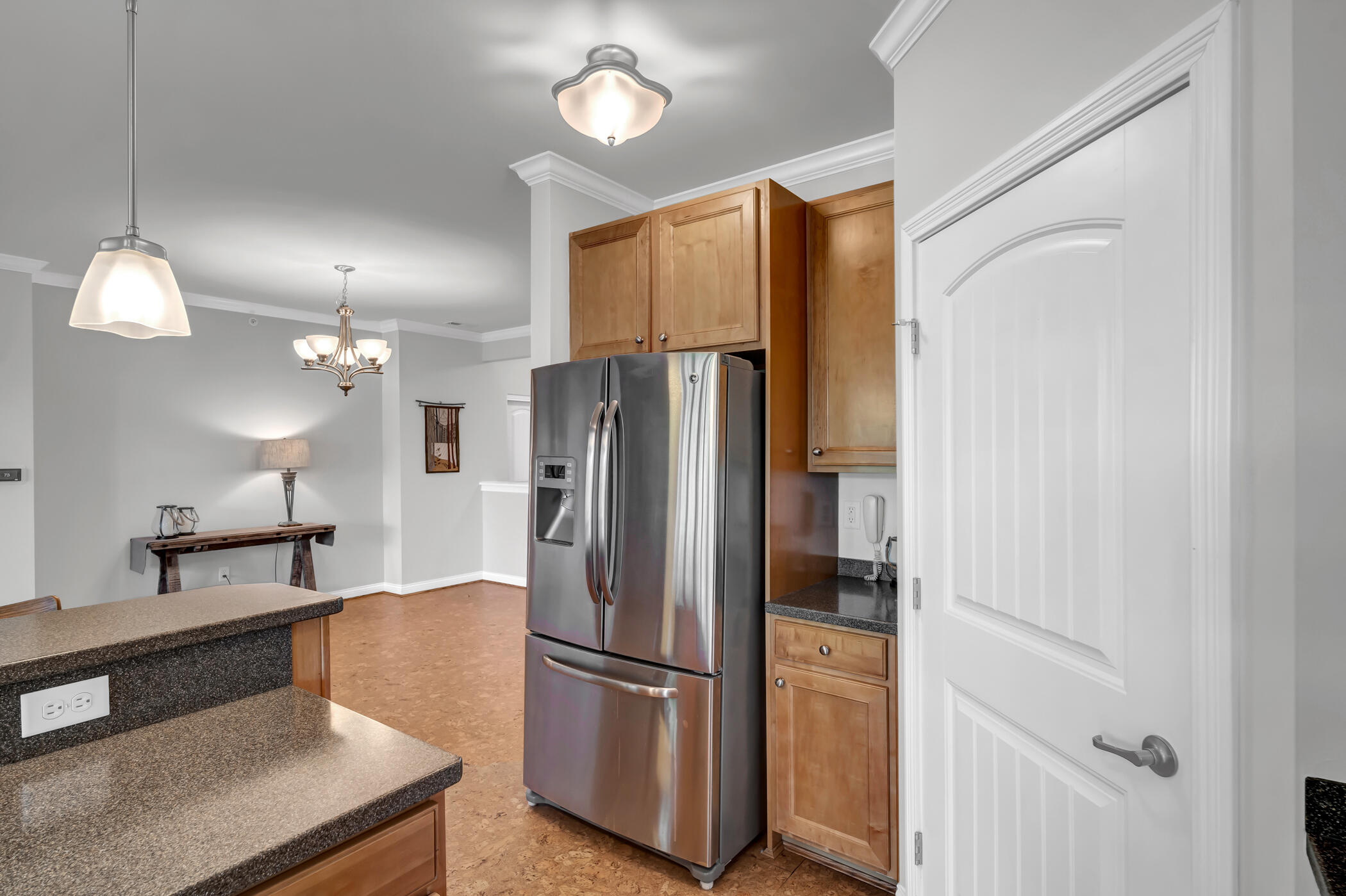 422 Riverpointe Drive, 2