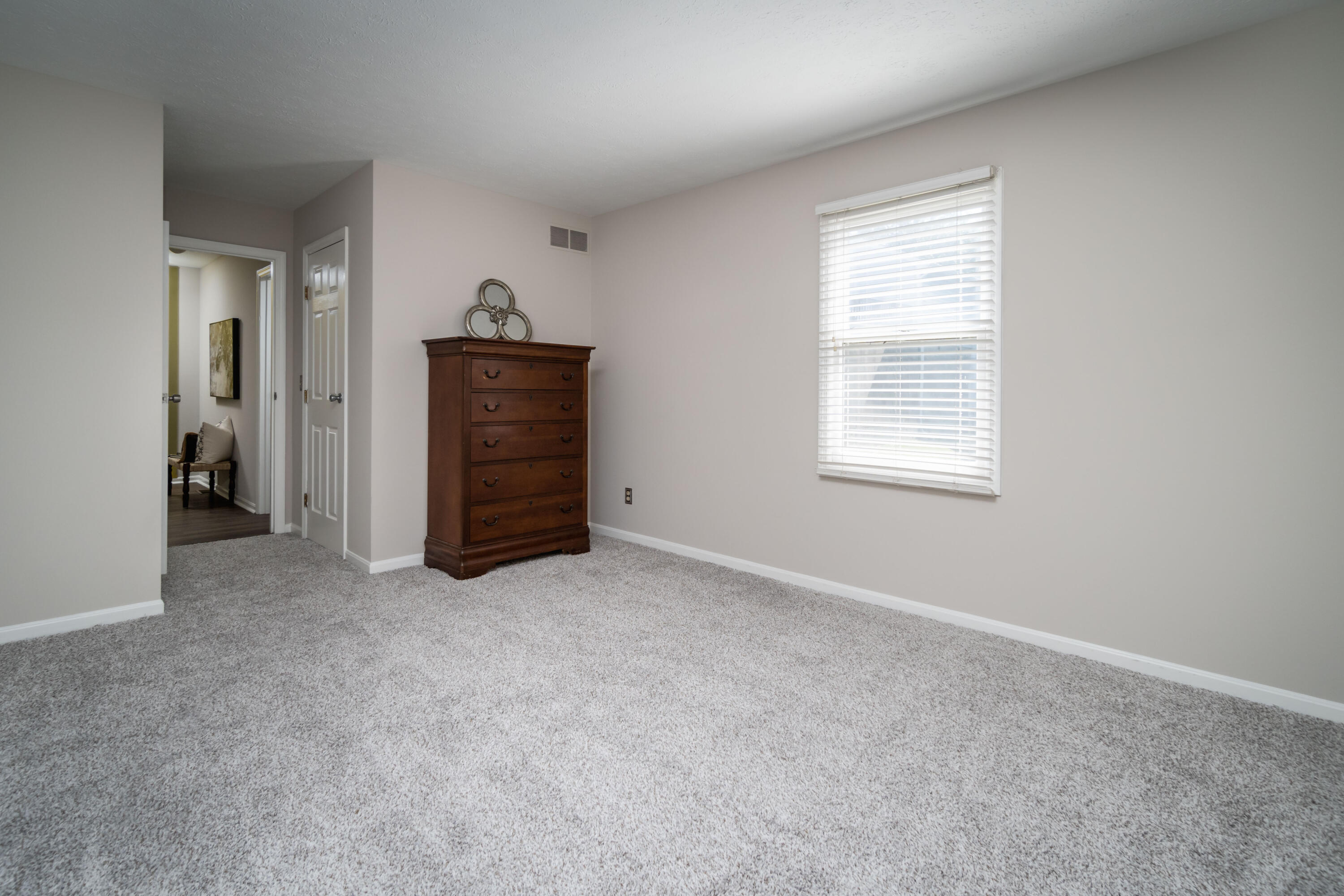 170 Bellepointe Commons