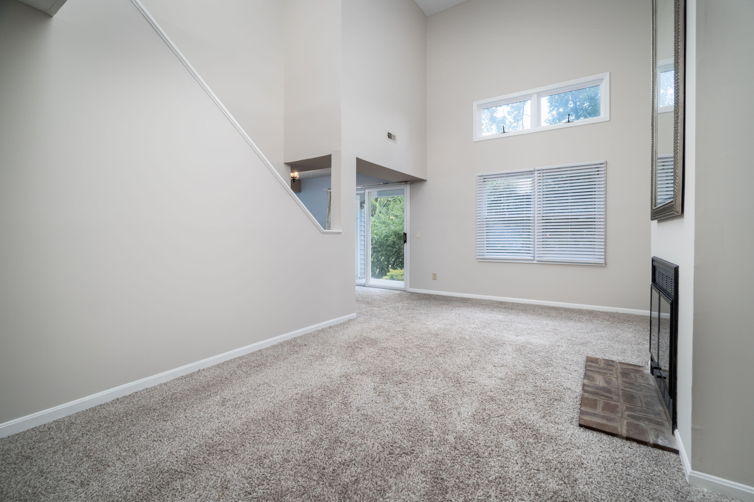 170 Bellepointe Commons