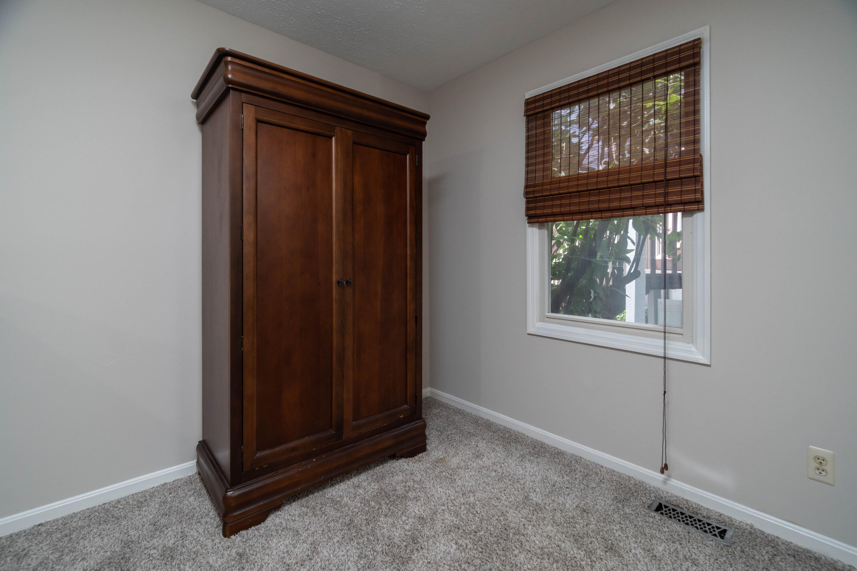 170 Bellepointe Commons